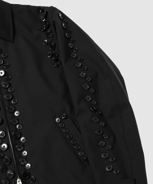 TAKAHIROMIYASHITATheSoloIst.(タカヒロミヤシタザソロイスト)の「zip up brit jacket.(black buttons)(その他アウター・メンズ・ブラック・46)」の4枚目の写真
