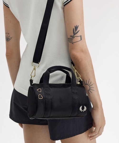 セール】Amy Winehouse Mini Satin Barrel Bag／エイミー
