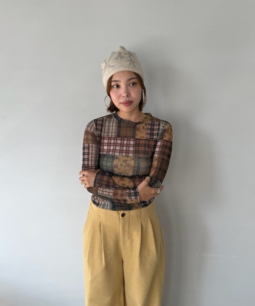 SANSeLF（サンセルフ）の「【SANSeLF】 ビジューグラフィックビーニー ニット帽 ストーン sana25a002（ニットキャップ/ビーニー・レディース・アイボリー/ブラック/グレー・FREE）」の7枚目の写真