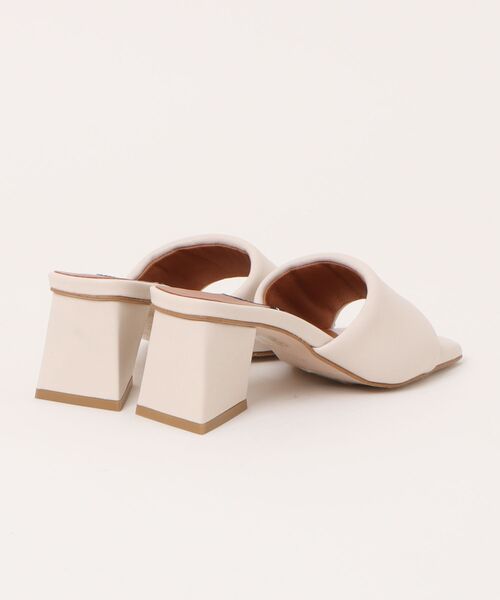 ANGEL ALARCON（アンヘルアラルコン）の「【ANGEL ALARCON】スクエアトウミュールサンダル(D52306)（サンダル・レディース・ゴールド/ホワイト/ブラック/シルバー・35/36/37/38/39）」の5枚目の写真