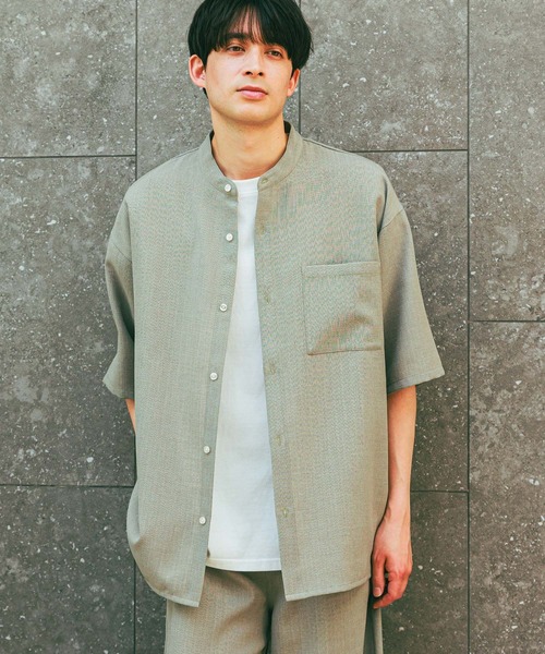 LAKOLE（ラコレ）の「メランジブッチャーバンドカラーシャツ / 320365（シャツ/ブラウス・メンズ・ブラウン/アイボリー/ブラック/セージグリーン・SMALL/MEDIUM/LARGE）」の4枚目の写真