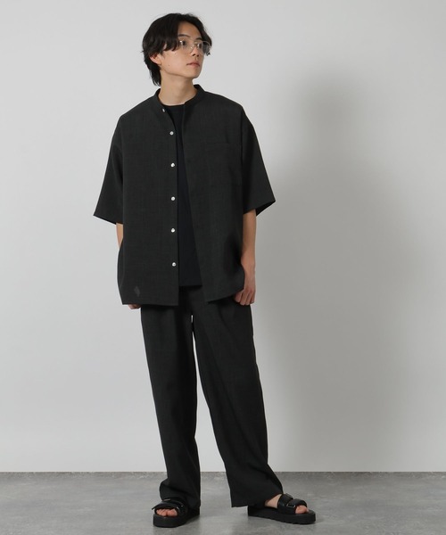 LAKOLE（ラコレ）の「メランジブッチャーバンドカラーシャツ / 320365（シャツ/ブラウス・メンズ・ブラウン/アイボリー/ブラック/セージグリーン・SMALL/MEDIUM/LARGE）」の13枚目の写真