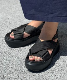 【HUNTER】 U CITY REBEL WEBBING CROSS-OVER SANDAL シティレーベルウェビィングクロスオーバーサンダル