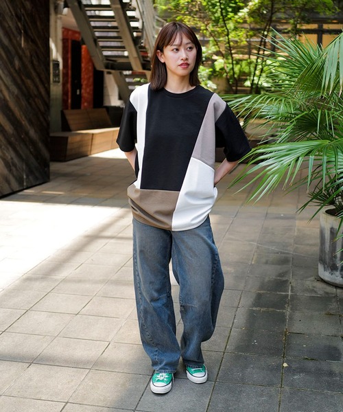 Blue Standard (ブルースタンダード)の「【Blue Standard:ブルースタンダード】ドライリップル 切り替デザインTシャツ カットソー 吸水速乾 ストレッチ イージーケア さらさら快適(Tシャツ/カットソー・メンズ・ブラック系その他/ブルー系その他/ホワイト系その他/ホワイト系その他2/ブラック系その他2/グリーン系その他2・MEDIUM/LARGE/X-LARGE)」の21枚目の写真