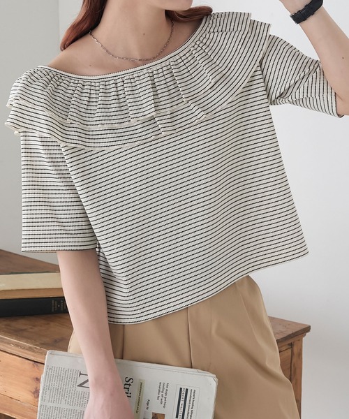 BONLECILL（ボンルシール）の「2WayサーマルフリルT（Tシャツ/カットソー・レディース・ブラック系1/グレー系1/アイボリー/ブラック/ホワイト×ブラック・FREE）」の3枚目の写真