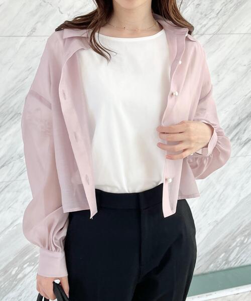 couture brooch（クチュールブローチ）の「【洗える・オシャレな透け感】パール調ボタンシアーシャツ（シャツ/ブラウス・レディース・サンドベージュ/アイボリー/サックスブルー/ホワイト系3・42/38/36）」の21枚目の写真