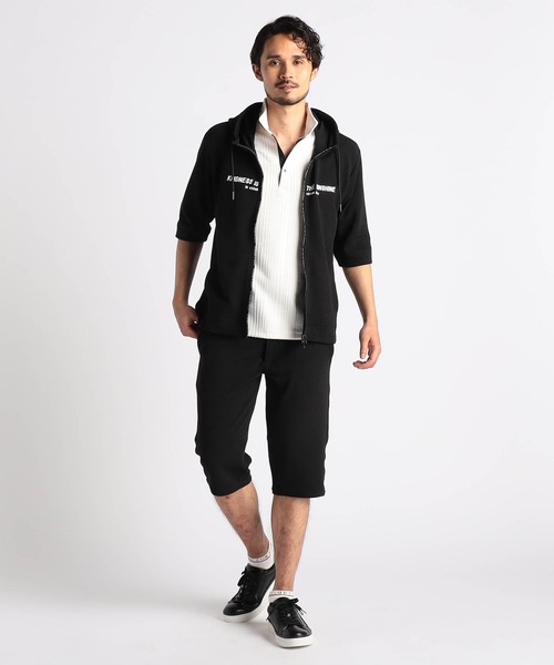 NICOLE CLUB FOR MEN（ニコルクラブフォーメン）の「梨地5分袖フードロゴプリントパーカー（パーカー・メンズ・オフホワイト/ブラック/サックスブルー/ピンク系・MEDIUM/LARGE/X-LARGE）」の7枚目の写真