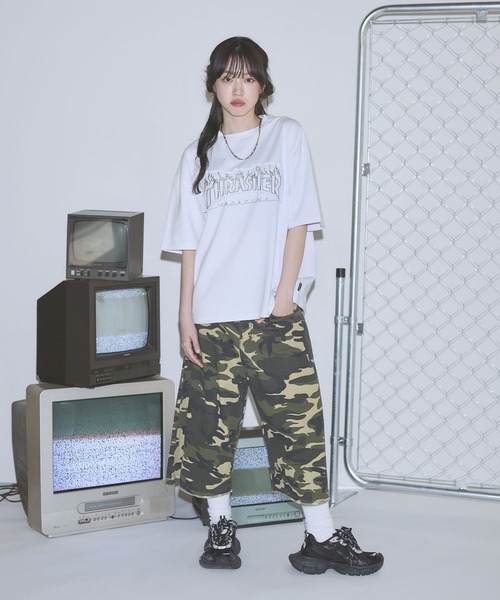 THRASHER(スラッシャー)の「THRASHER×MSG 別注 ボックスシルエット パッチワークロゴ半袖Tシャツ【UNISEX】(Tシャツ/カットソー・メンズ・ブラック/ホワイト/チャコール・M/L/XL/S)」の13枚目の写真