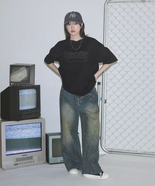 THRASHER(スラッシャー)の「THRASHER×MSG 別注 ボックスシルエット パッチワークロゴ半袖Tシャツ【UNISEX】(Tシャツ/カットソー・メンズ・ブラック/ホワイト/チャコール・M/L/XL/S)」の20枚目の写真