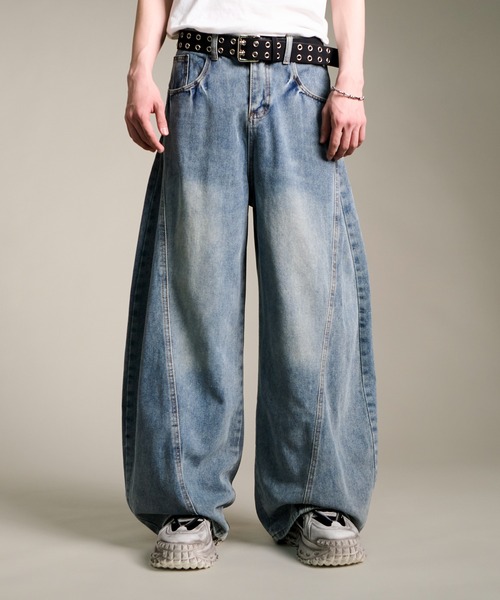 膝 カットアウト バックル ワイドレッグ デニム パンツ i2130 セール】4D46 BARREL LEG JEANS 斜めステッチ ワイド バレル