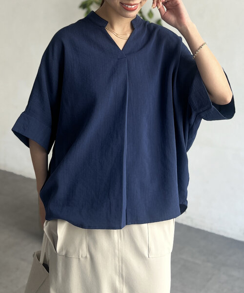Chez toi（シェトワ）の「リネンタッチ袖ターンバックブラウス（シャツ/ブラウス・レディース・ネイビー/サックスブルー/オフホワイト/キャメル・FREE）」の22枚目の写真