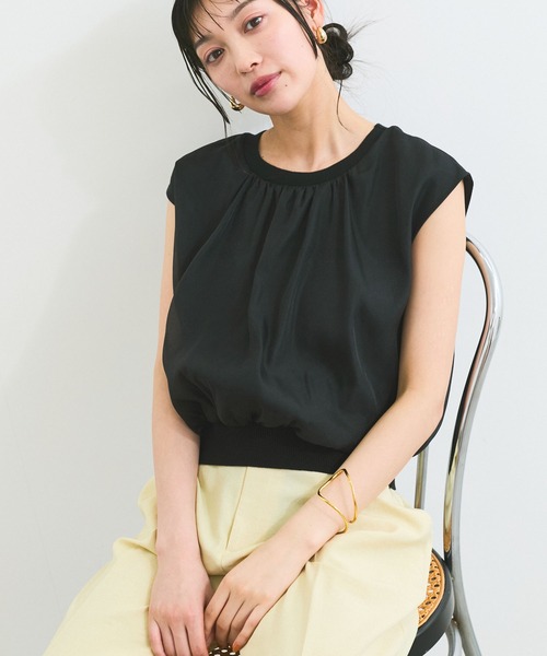 VIS(ビス)の「【接触冷感】楊柳シアードッキングカットプルオーバー(Tシャツ/カットソー・レディース・キナリ/ブラック/ライトグリーン・FREE)」の1枚目の写真