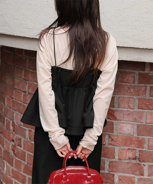 titivate(ティティベイト)の「Vネックペプラムキャミソールトップス(キャミソール・レディース・ネイビー/ベージュ/ブラウン/ブラック・M/S/L)」の13枚目の写真