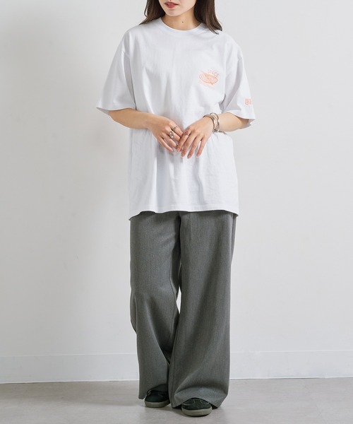 UNIVERSAL OVERALL(ユニバーサルオーバーオール)の「【UNIVERSAL OVERALL】ワンポイントバックプリントTシャツ U2513209-B TEE(Tシャツ/カットソー・メンズ・オートミール/ホワイト/ブラック・S/M/L/XL)」の11枚目の写真