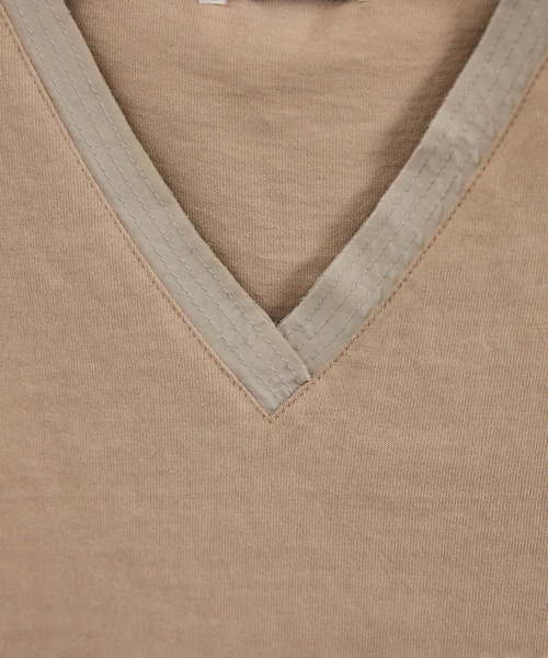 SALON adam et rope'(サロン アダム エ ロペ)の「ビンテージライクオーバーダイプランジネックプルーバー(タンクトップ・レディース・ベージュ系その他/グレー・FREE)」の15枚目の写真