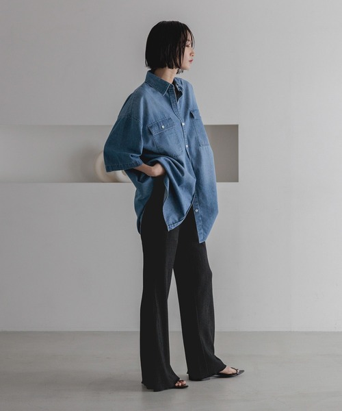 LOWRYS FARM(ローリーズファーム)の「デニムBIGシャツSS 490261(シャツ/ブラウス・レディース・ライトブルー/グレー/ブルー・FREE)」の10枚目の写真