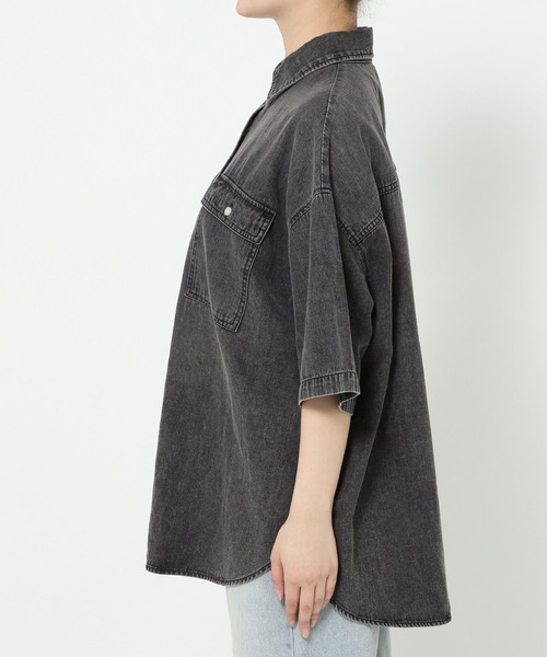 LOWRYS FARM(ローリーズファーム)の「デニムBIGシャツSS 490261(シャツ/ブラウス・レディース・ライトブルー/グレー/ブルー・FREE)」の15枚目の写真