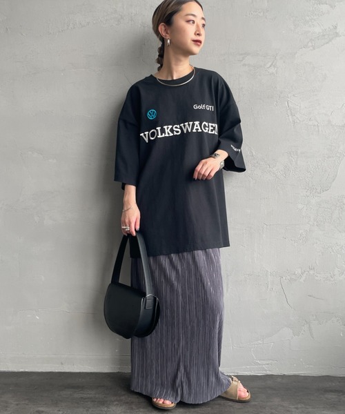 Volkswagen（フォルクスワーゲン）の「[VOLKSWAGEN×JEANS FACTORY/フォルクスワーゲン×ジーンズファクトリー] VOLKSWAGEN コラボレーション レーシング プリントＴシャツ（Tシャツ/カットソー・レディース・ブラック/ホワイト・M/L/S）」の8枚目の写真