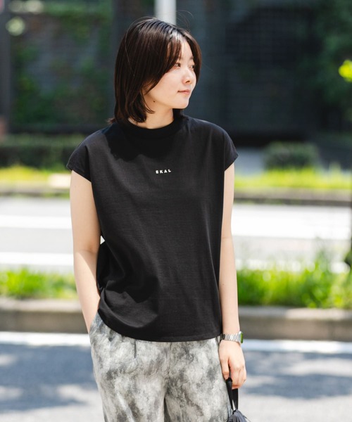 EKAL(エカル)の「フレンチスリーブカットソー(Tシャツ/カットソー・レディース・ブラック/ブルー系その他/ホワイト/ベージュ系その他・ONE)」の9枚目の写真