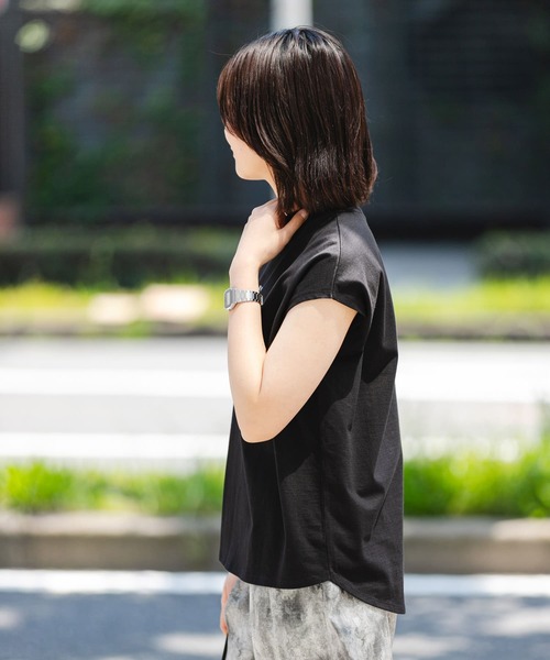 EKAL(エカル)の「フレンチスリーブカットソー(Tシャツ/カットソー・レディース・ブラック/ブルー系その他/ホワイト/ベージュ系その他・ONE)」の11枚目の写真