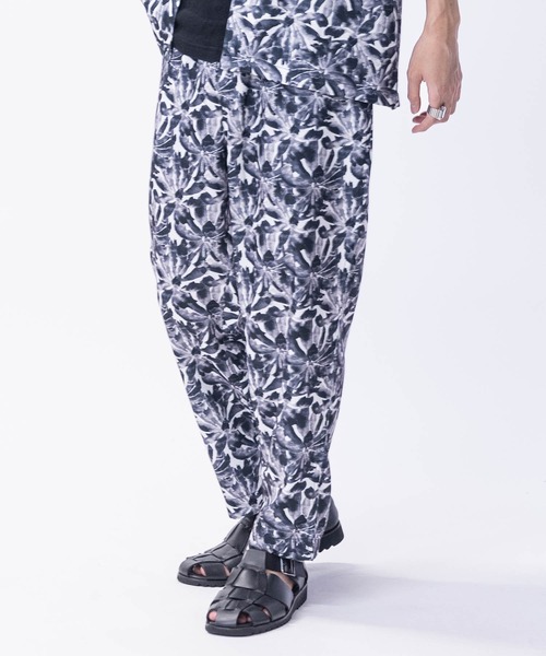 JOHN'S CLOSET(ジョンズクローゼット)の「【3】とろみジョーゼットマルチパターン 総柄プリント イージーパンツ ストレッチ/接触冷感/吸水速乾/UVカット(その他パンツ・メンズ・その他1/その他2/その他3/その他5/その他4/その他6・MEDIUM/LARGE/X-LARGE)」の22枚目の写真