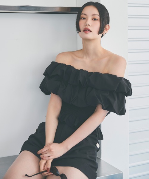 Andequal ボリュームオフショルダーブラウス 新品未使用】andequal ボリュームオフショルダーブラウス - メルカリ