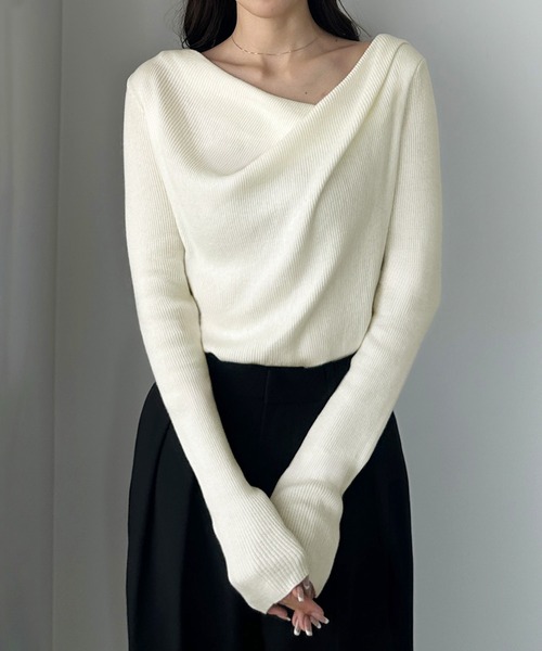 Louere（ルエレ）の「薄手ドレープリブニットトップス（ニット/セーター・レディース・ブラック/アイボリー/ブラウン/ネイビー/チャコール・SMALL/LARGE/MEDIUM）」の13枚目の写真