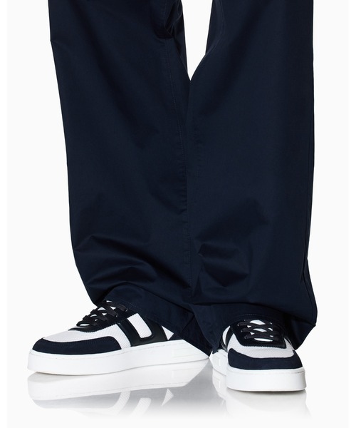ARMANI EXCHANGE(アルマーニエクスチェンジ)の「【A|X アルマーニ エクスチェンジ】コットンツイル バギーデニムパンツ_J83 BAGGY(デニムパンツ・メンズ・ダークネイビー・30inch/31inch/32inch/33inch/34inch/36inch/29inch)」の3枚目の写真