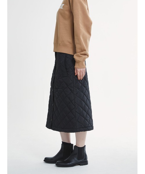 Barbour(バブアー)の「BEDALE キルティング スカート"Japan Exclusive"(スカート・レディース・カーキ/ブラック/ベージュ・MEDIUM/SMALL)」の19枚目の写真