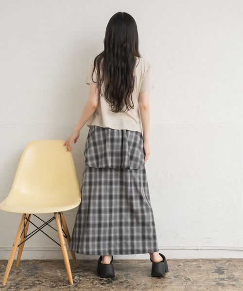 RETRO GIRL（レトロガール）の「ドレープラメCT（Tシャツ/カットソー・レディース・ブルー/ブラウン/チャコールグレー/ナチュラル/ブラック・FREE）」の17枚目の写真