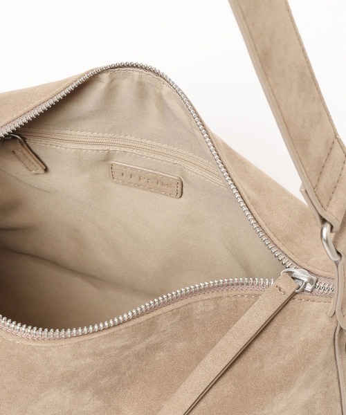 LEPSIM（レプシィム）の「フェイクレザースクエアショルダー　573177（ショルダーバッグ・レディース・ブラック/ライトグレー/ボルドー/ベージュ/ブラウン/ガンメタ/アイボリー・ONE SIZE）」の20枚目の写真