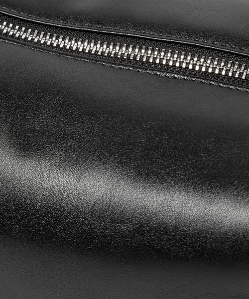 LEPSIM（レプシィム）の「フェイクレザースクエアショルダー　573177（ショルダーバッグ・レディース・ブラック/ライトグレー/ボルドー/ベージュ/ブラウン/ガンメタ/アイボリー・ONE SIZE）」の19枚目の写真