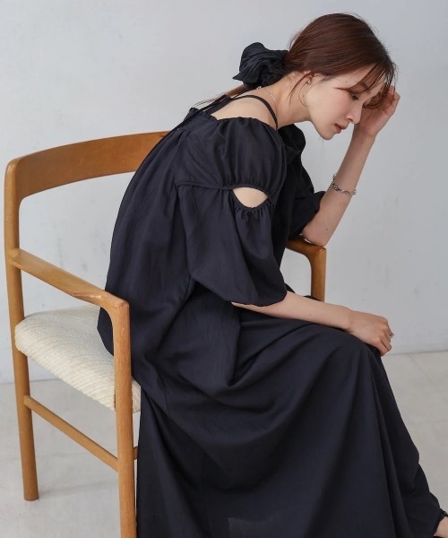 Bab（バブ）の「【低身長向けサイズあり】オフショルギャザースリットワンピース（ワンピース・レディース・ブラック/ホワイト系その他/グリーン・MEDIUM/SMALL）」の21枚目の写真