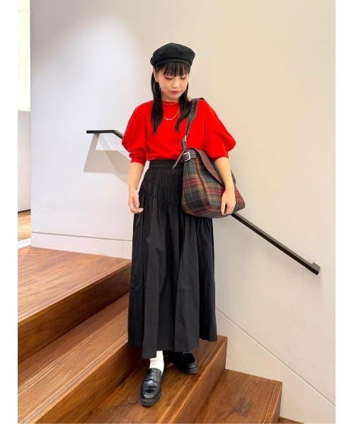 allureville（アルアバイル）の「ナイロンタフタシャーリングスカート（スカート・レディース・キャメル/レッド/ブラック・2）」の8枚目の写真