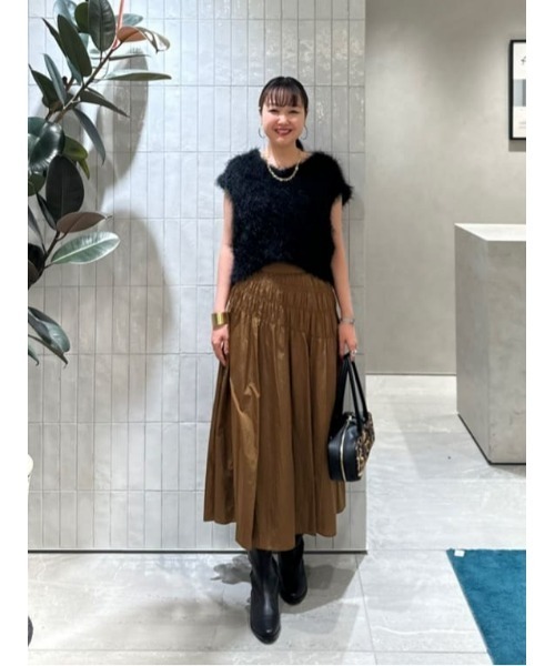 allureville（アルアバイル）の「ナイロンタフタシャーリングスカート（スカート・レディース・キャメル/レッド/ブラック・2）」の6枚目の写真