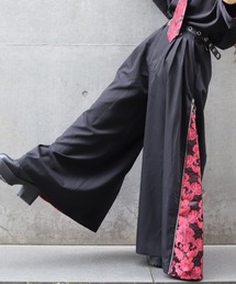 唐草文様ジャカードジップパンツ