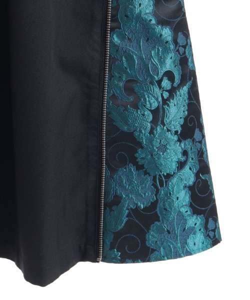 唐草文様ジャカードジップパンツ（その他パンツ）｜REZEN（リゼン）の