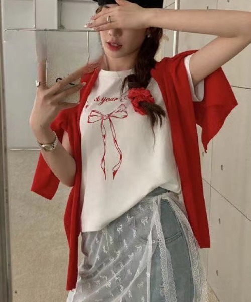 Per sist ence(パーシエンス)の「リボンプリントTシャツ(Tシャツ/カットソー・レディース・グレー/ブラック/ホワイト・ONE SIZE)」の6枚目の写真