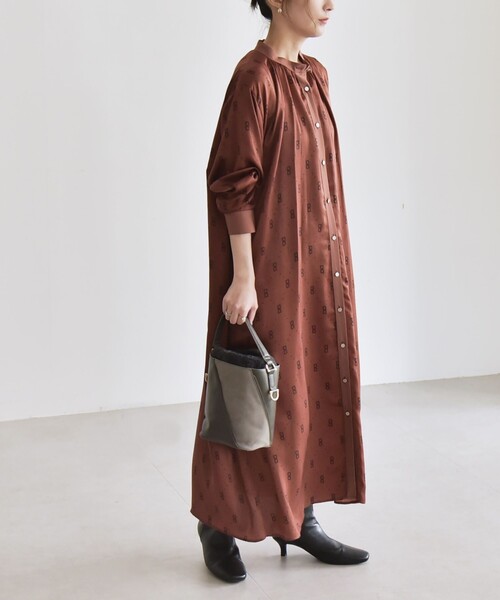 セール】quaranciel:〈手洗い可能〉モノグラム ドット ロング シャツ