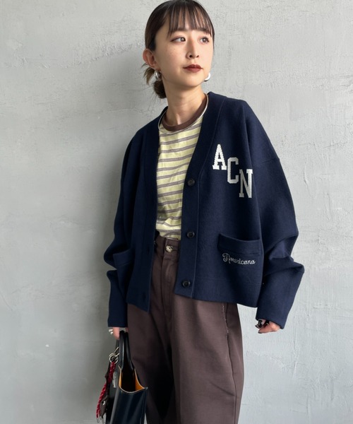 AMERICANA（アメリカーナ）の「[Americana/アメリカーナ] 別注 フロントロゴ ショート丈 Vネックカーディガン（カーディガン/ボレロ・レディース・ネイビー/ブラウン・ONE SIZE）」の5枚目の写真