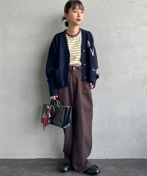 AMERICANA（アメリカーナ）の「[Americana/アメリカーナ] 別注 フロントロゴ ショート丈 Vネックカーディガン（カーディガン/ボレロ・レディース・ネイビー/ブラウン・ONE SIZE）」の8枚目の写真