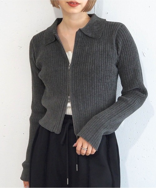 tiptop（ティップトップ）の「ベロア調ダブルジップカーディガン（カーディガン/ボレロ・レディース・チャコールグレー/アイボリー/ネイビー/ボルドー・FREE）」の2枚目の写真