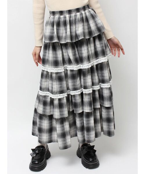 merry jenny（メリージェニー）の「ティアードティアードチェックスカート（スカート・レディース・ブラック/グリーン/レッド・FREE）」の6枚目の写真