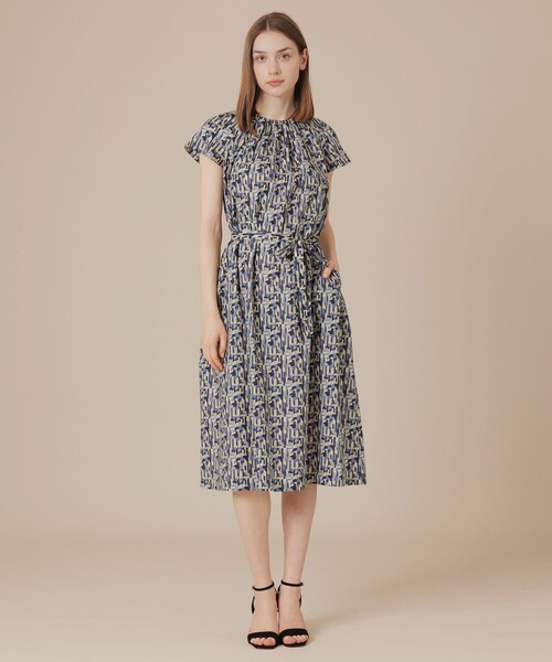MACKINTOSH LONDON（マッキントッシュ ロンドン）の「ウェーブプリントワンピース（ワンピース・レディース・ライトブルー/ピンク・38）」の5枚目の写真
