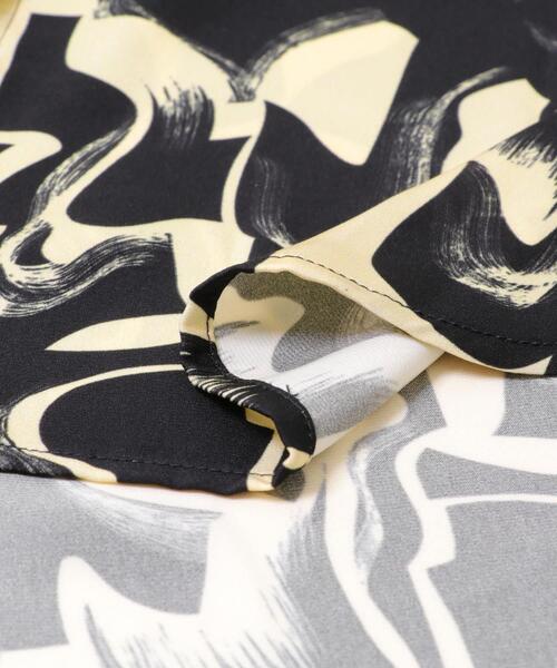 URBAN RESEARCH（アーバンリサーチ）の「SPRINTEX レトロプリントシャツ（シャツ/ブラウス・レディース・ブラック・FREE）」の16枚目の写真