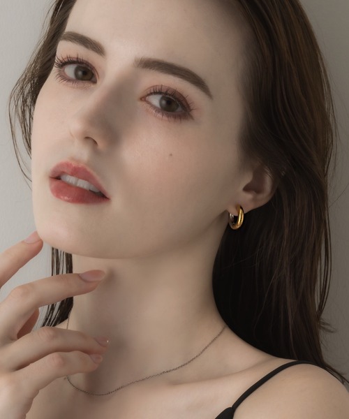muku(ムク)の「HOOP PIERCE / MEDIUM(ピアス(両耳用)・レディース・シルバー/シルバー×ゴールド/ゴールド・FREE)」の18枚目の写真