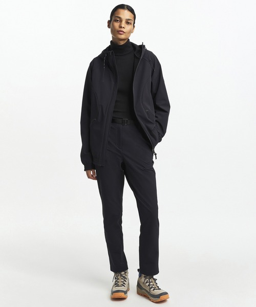 AIGLE(エーグル)の「撥水 フリース ストレッチテーパードパンツ(チノパンツ・レディース・ブラック/モスグリーン・36/40/38)」の3枚目の写真