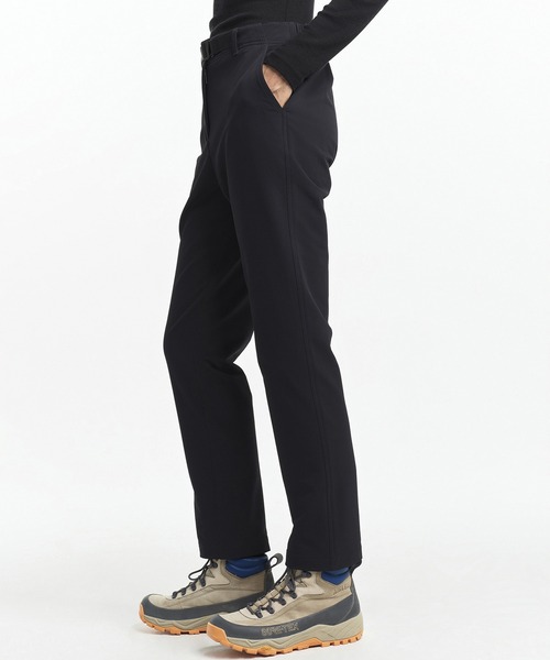 AIGLE(エーグル)の「撥水 フリース ストレッチテーパードパンツ(チノパンツ・レディース・ブラック/モスグリーン・36/40/38)」の4枚目の写真