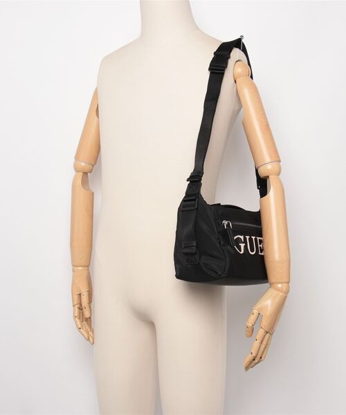 Guess(ゲス)の「AREN Top Handle Crossbody クロスボディ ボディバッグ (ボディバッグ/ウエストポーチ・メンズ・ブラック・ONE SIZE)」の12枚目の写真