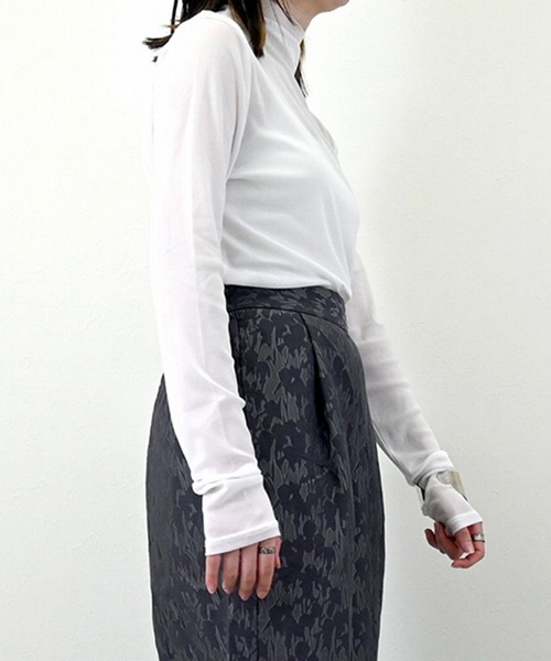 STYLEBLOCK(スタイルブロック)の「パワーメッシュボトルネックロンT(Tシャツ/カットソー・レディース・ダークグレー/マスタード/オフホワイト/パープル/ブラウン/ブラック・M)」の10枚目の写真